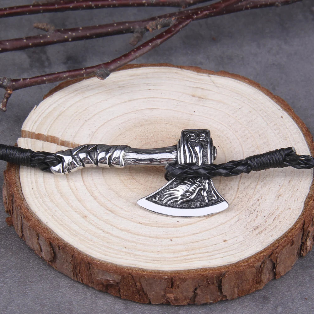 Nordic Valknut Axe Bracelet: Multilayer Leather