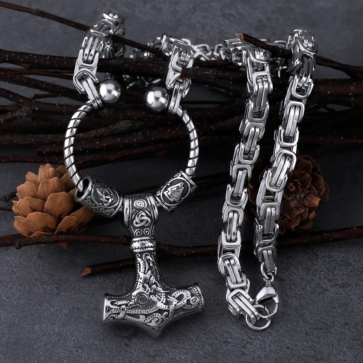 Norse King's Chain – Viking Thor Hammer Necklace with Valknut