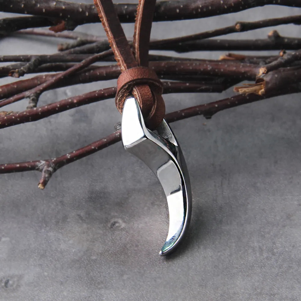 Wolf Fang Necklace – Pendant with Leather Cord