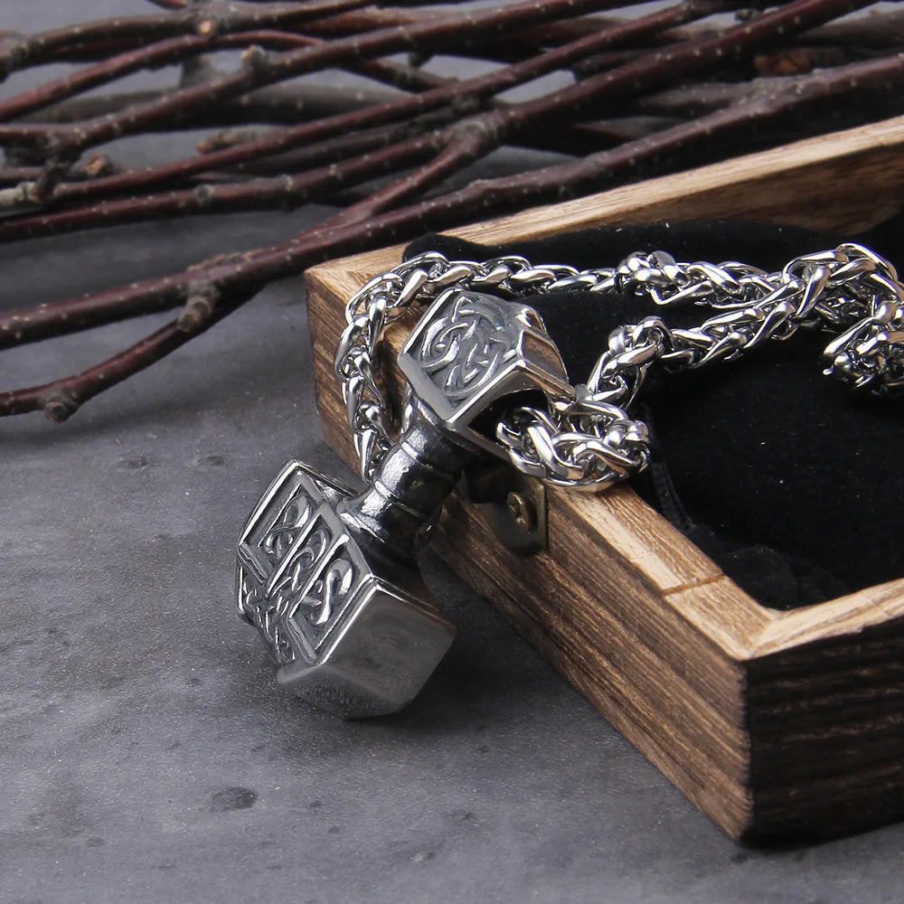 Thor's Hammer Necklace: Stainless Steel, Viking with Celtic-Knot