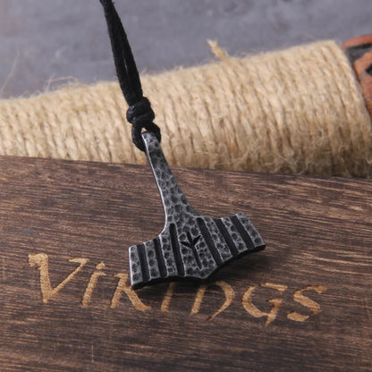 Iron Gray Mjolnir Elegance: Never Fade Viking Necklace