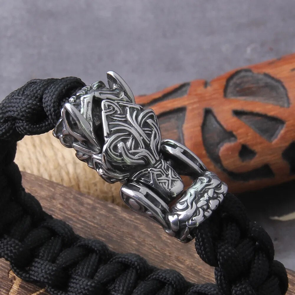 Enduring Viking Wolf Bracelet: Handmade men's cord bracelet with a wolf mouth that can open