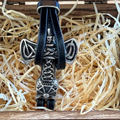 Viking Axe Bracelet - The Axe Of Warriors!